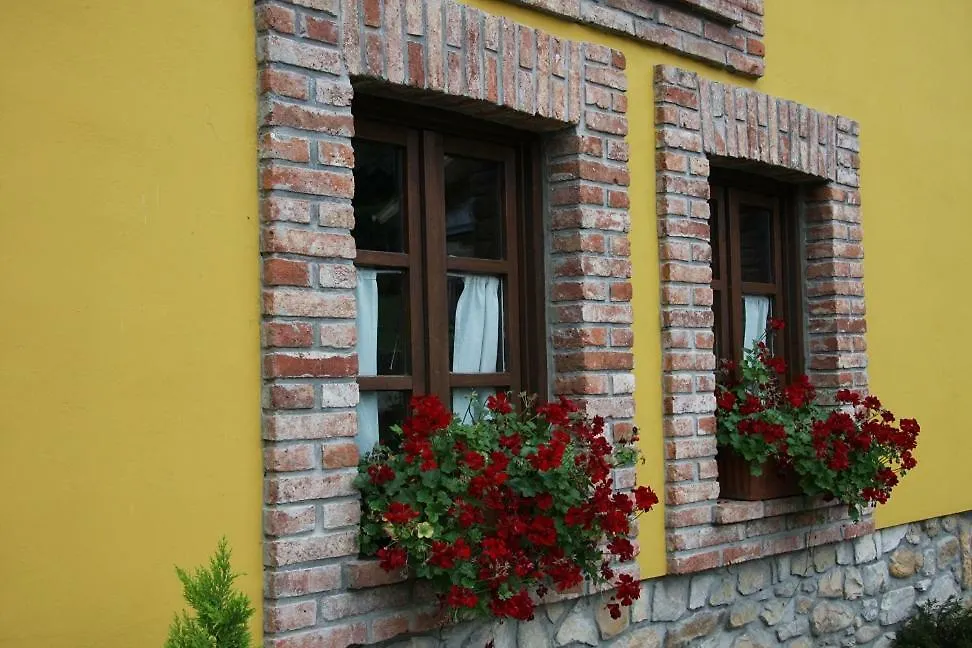 Hotel rural La Llastra-1