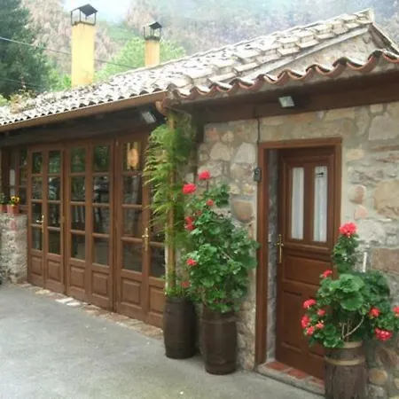 Hotel rural La Llastra-2